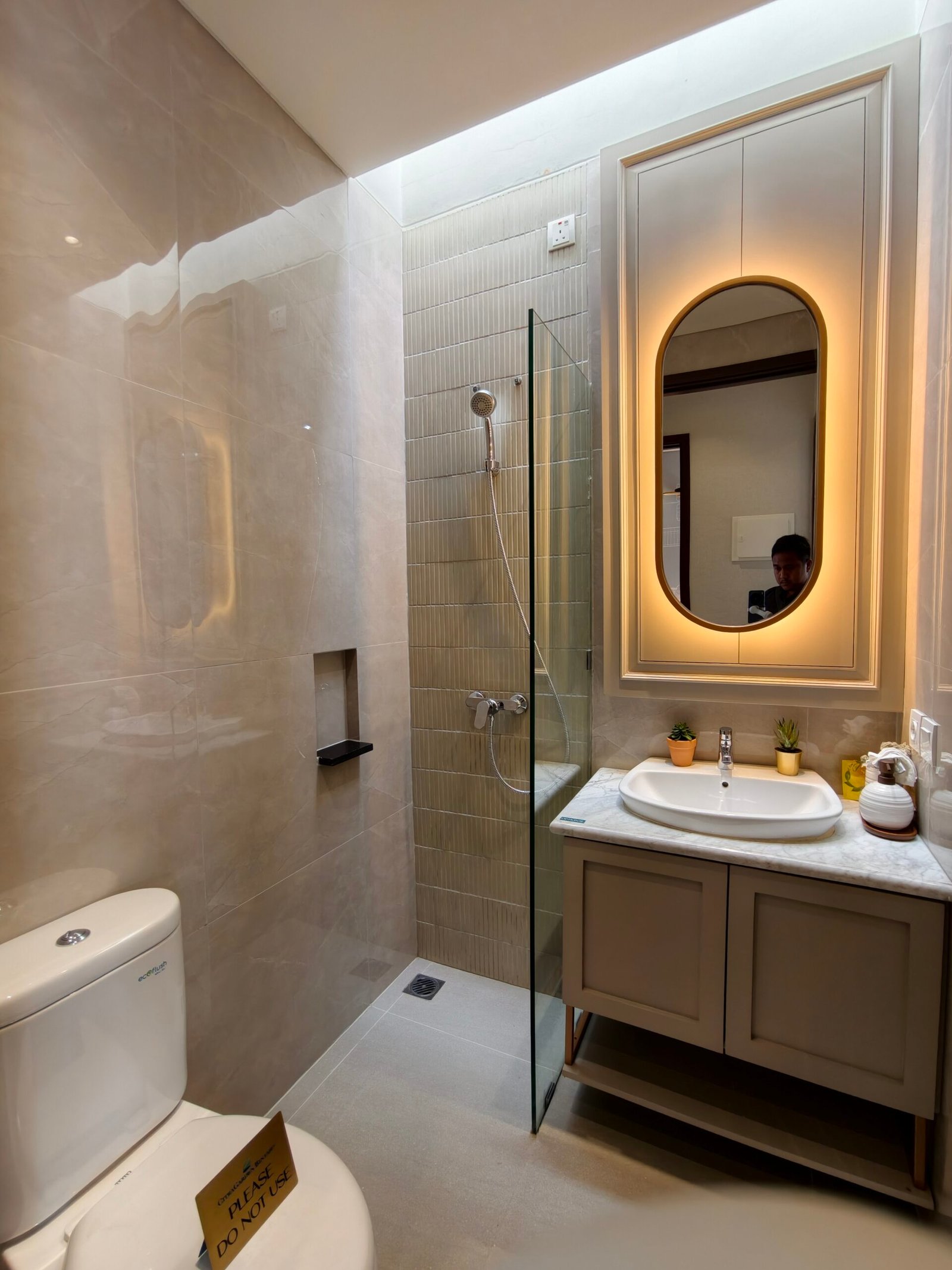 format: 0; filter: 0; fileterIntensity: 0.0; filterMask: 0; captureOrientation: 90;
runfunc: 0; algolist: 0;
isCameraSense: false;
multi-frame: 1;
brp_mask:0;
brp_del_th:0.0000,0.0000;
brp_del_sen:0.0000,0.0000;
motionR: 0;
delta:1;
bokeh:1;
module: photo;hw-remosaic: false;touch: (-1.0, -1.0);sceneMode: 13107200;cct_value: 0;AI_Scene: (-1, -1);aec_lux: 221.0;aec_lux_index: 0;albedo:  ;confidence:  ;motionLevel: 0;weatherinfo: weather?Sebagian cerah, icon:1, weatherInfo:100;temperature: 40;zeissColor: bright;