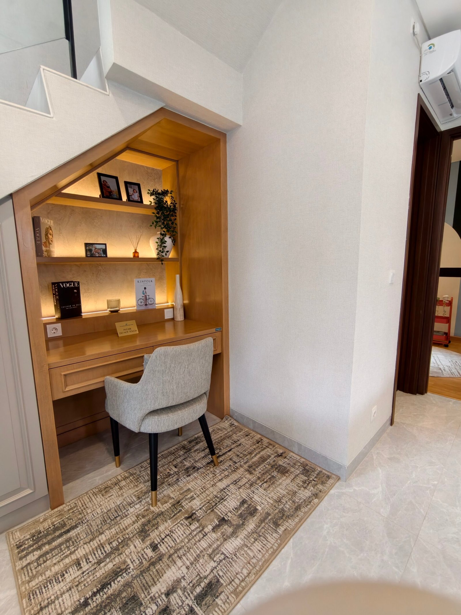 format: 0; filter: 0; fileterIntensity: 0.0; filterMask: 0; captureOrientation: 90;
runfunc: 0; algolist: 0;
isCameraSense: false;
multi-frame: 1;
brp_mask:0;
brp_del_th:0.0000,0.0000;
brp_del_sen:0.0000,0.0000;
motionR: 0;
delta:1;
bokeh:1;
module: photo;hw-remosaic: false;touch: (-1.0, -1.0);sceneMode: 13107200;cct_value: 0;AI_Scene: (-1, -1);aec_lux: 225.0;aec_lux_index: 0;albedo:  ;confidence:  ;motionLevel: 0;weatherinfo: weather?Sebagian cerah, icon:1, weatherInfo:100;temperature: 40;zeissColor: bright;