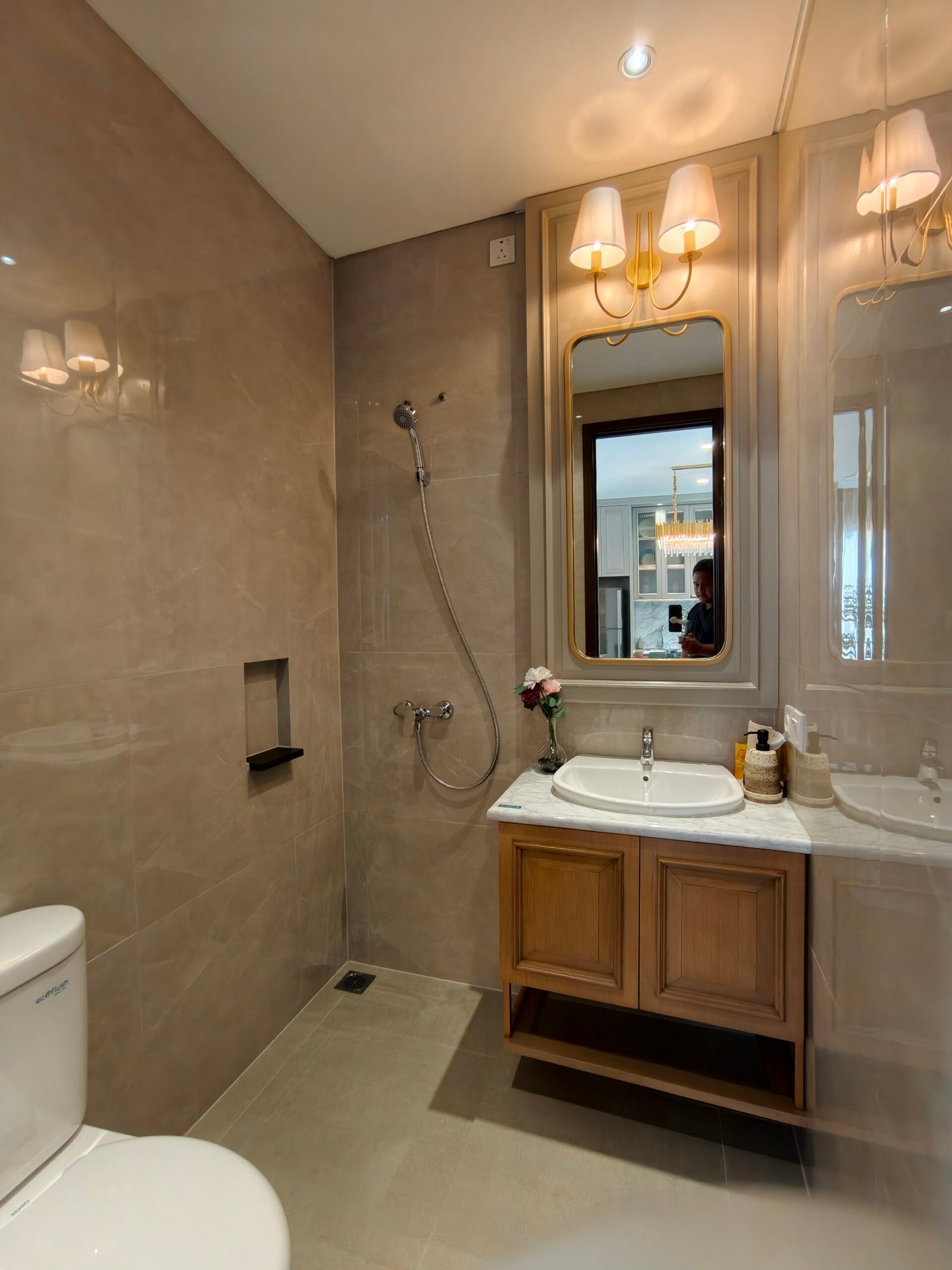 format: 0; filter: 0; fileterIntensity: 0.0; filterMask: 0; captureOrientation: 90;
runfunc: 0; algolist: 0;
isCameraSense: false;
multi-frame: 1;
brp_mask:0;
brp_del_th:0.0000,0.0000;
brp_del_sen:0.0000,0.0000;
motionR: 0;
delta:1;
bokeh:1;
module: photo;hw-remosaic: false;touch: (-1.0, -1.0);sceneMode: 13107200;cct_value: 0;AI_Scene: (-1, -1);aec_lux: 255.0;aec_lux_index: 0;albedo:  ;confidence:  ;motionLevel: 0;weatherinfo: weather?Sebagian cerah, icon:1, weatherInfo:100;temperature: 40;zeissColor: bright;